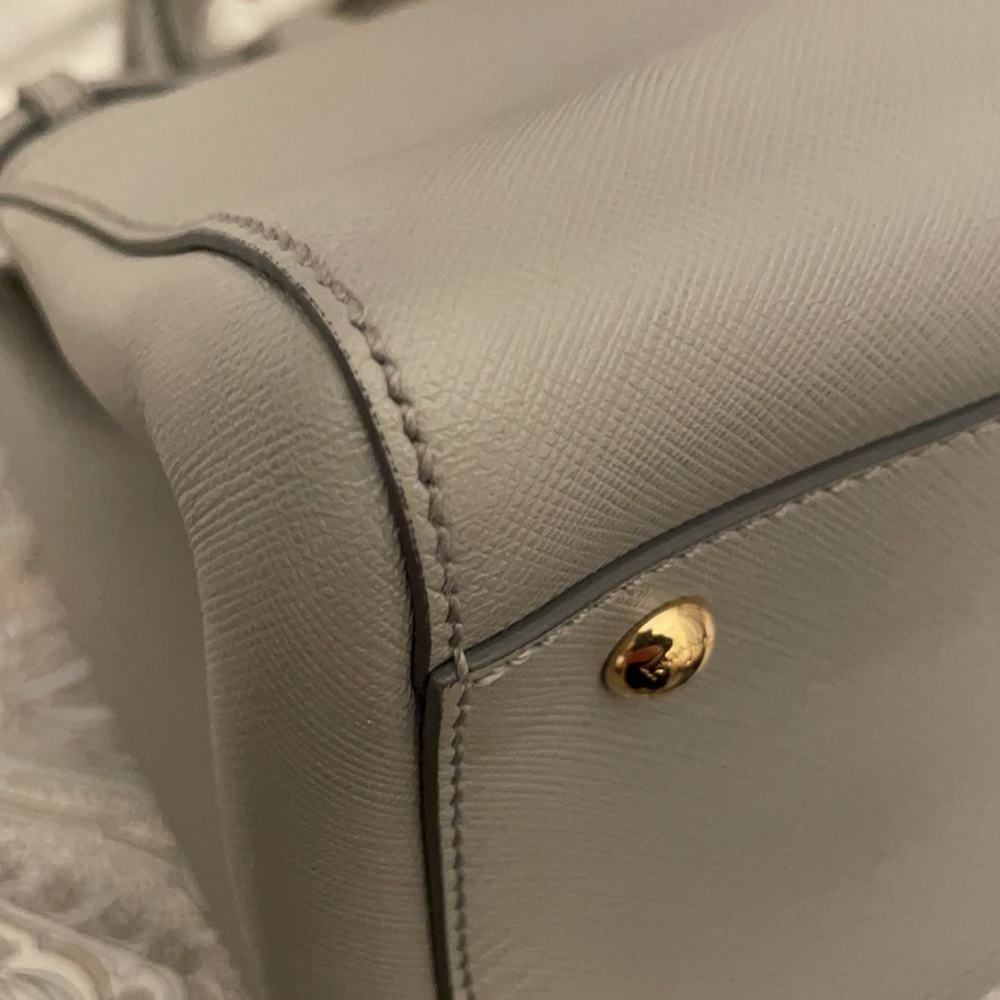 COPY - Authentic Salvatore Ferragamo gray shoulder bag. - Picture 7 of 13